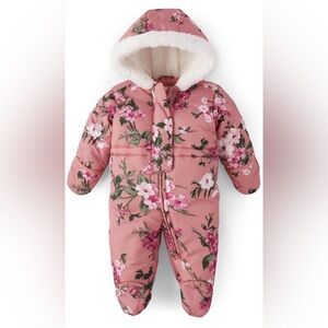 6-9M The Children’s Place Girl’s Snowsuit